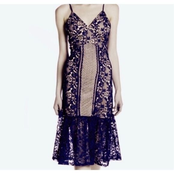 Romeo + Juliet Couture Lace Evening Gown S NWT